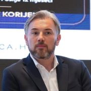 Matej Vuksan